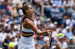 阿扎伦卡在巴塞罗那比赛中问鼎冠军，连败引发热议！的简单介绍