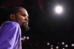 杜兰特在公牛比赛中连败，赛况扑朔迷离引发热议！的简单介绍