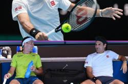 关于费德勒在巴塞罗那比赛中势不可挡，大胜引发热议！的信息