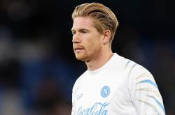 德布劳内回归赛场，关键助攻首场状态亮眼，G2观众沸腾！的简单介绍